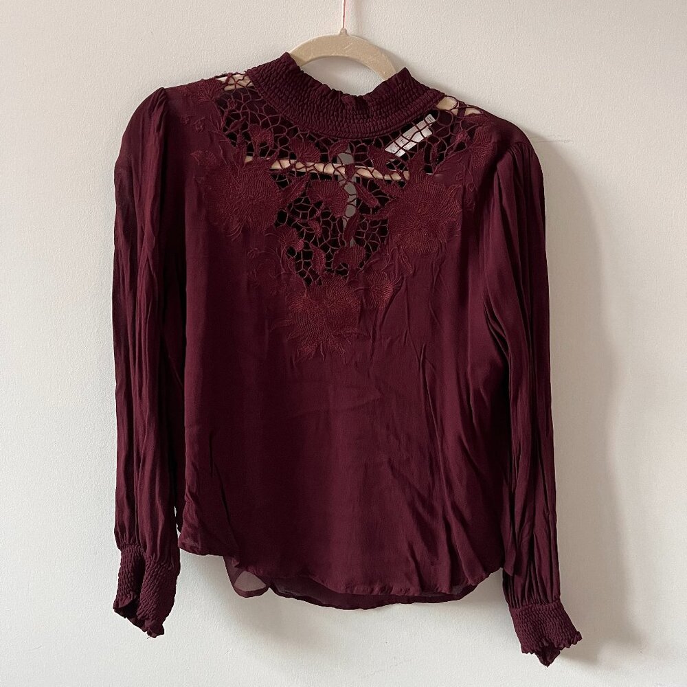 ASTR Maroon Lace Blouse - Medium